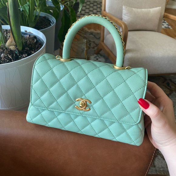 CHANEL Caviar Quilted Coco Chain Handle Flap Light Green - Picture 11 of 13